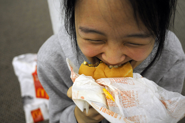 Fast food employees push for higher wages