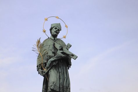 Exposure | Foreign Statues