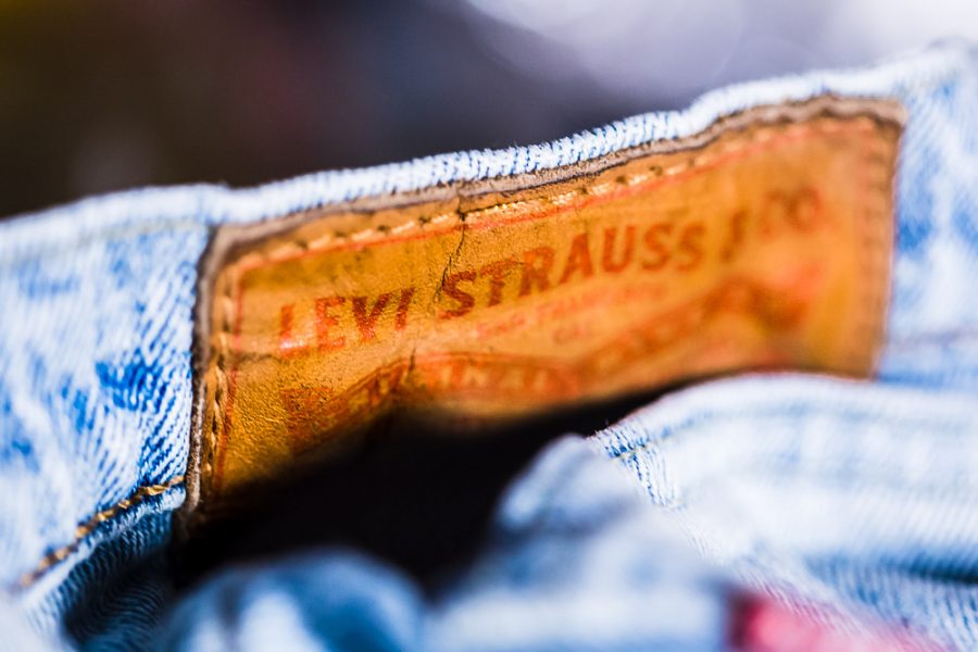 Levi%E2%80%99s+first+pair+of+jeans+was+geared+for+women+in+1934.+Now%2C+Levi%E2%80%99s+has+a+new+collection+that+features+fitted+cigarette+cut+jeans+and+classic+striped+t-shirts+that+can+work+with+both+genders.