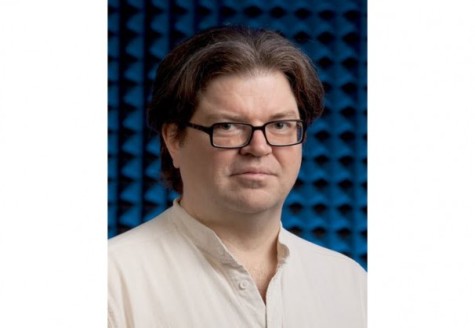 Courant professor to receive award in Beijing