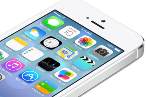 Speculation surrounds NYU’s network difficulties, Apple’s iOS 7 launch