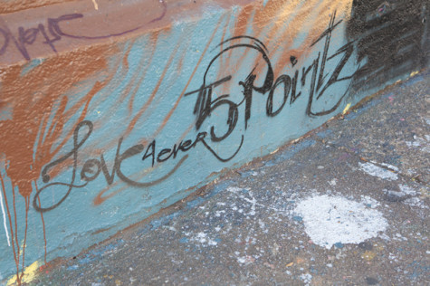 Artists, residents grapple with potential 5Pointz demolition