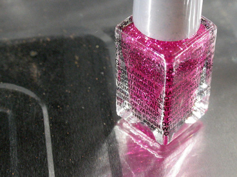 How to avoid harmful chemicals in beauty products
