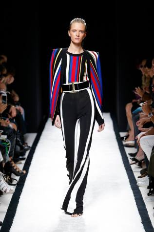 Classic beauty spotted at Paris FW