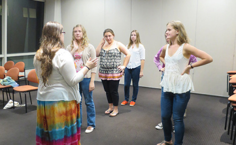All-female group livens NYU comedy community