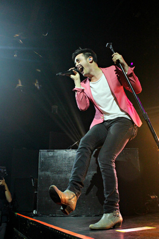 Surprises abound at Parachute concert