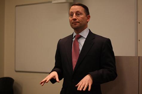 NY Gov. candidate talks term limits at College Republicans event