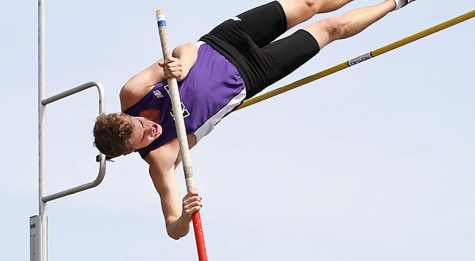 Track struggles against DI teams