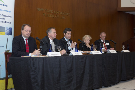 Experts discuss carbon dioxide, renewable energy