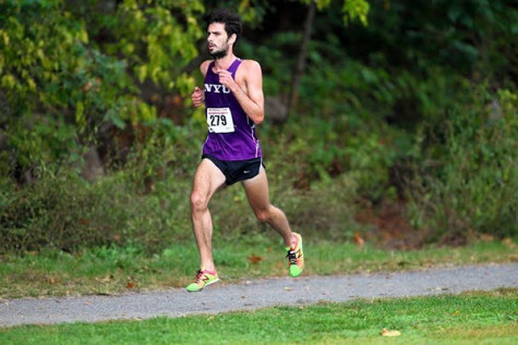 NYU ranks high in cross country tournaments