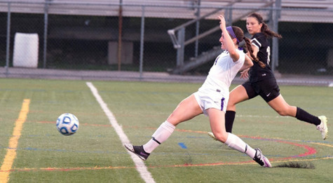 Women’s soccer adds to win streak