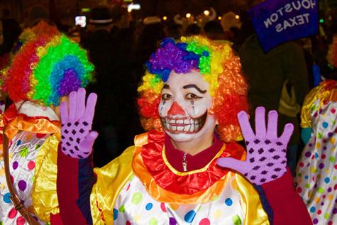 Students get spooky, boozy on Halloween