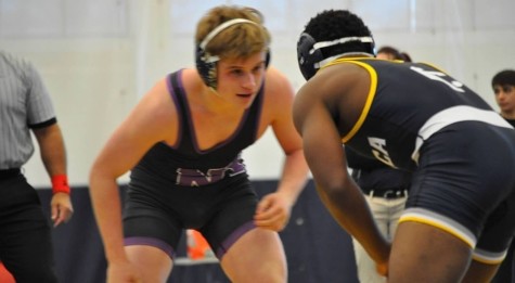 Wrestling avenges 2014 Hunter loss