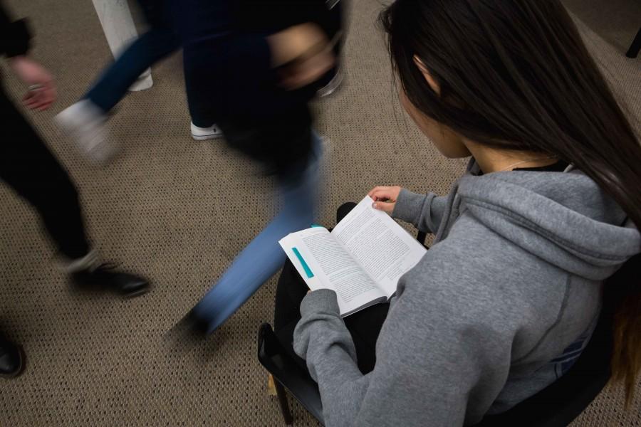Studies reveal that people who speak two languages are able to better focus with distractions.