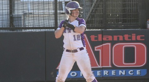 Second-Year Softball Starts Rocky