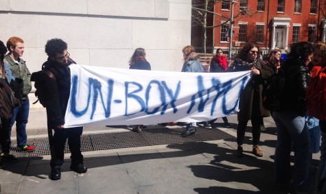 IEC Meets With Common App, Rallies Support in Washington Square Park
