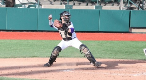 Baseball Drops Fourth Straight