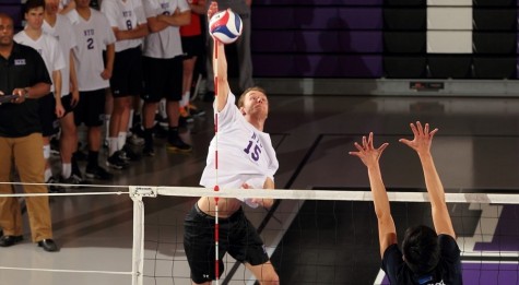 Volleyball Splits at UVC Crossover