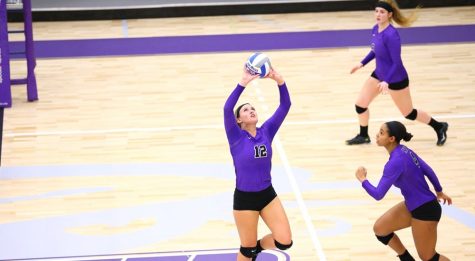 Volleyball Continues Downward Slump