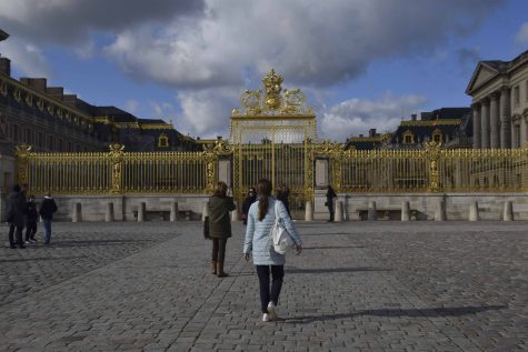 Paris: The Palace of Versailles Is a Dream, No Matter How Touristy