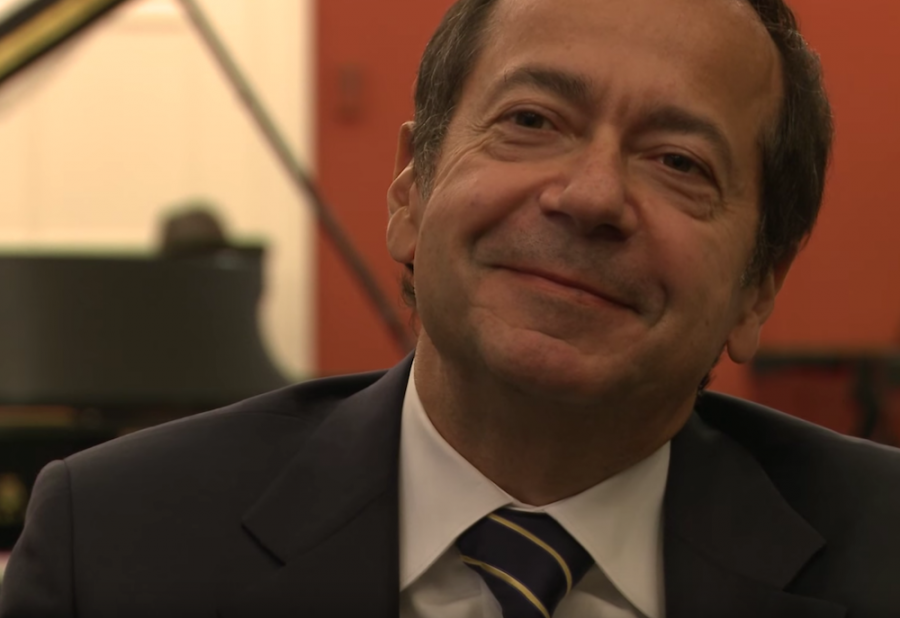 John+Paulson%2C+a+member+of+the+Board+of+Trustees+at+NYU%2C+was+chosen+to+be+a+part+of+Donald+Trump%27s+economic+advisory+team.+