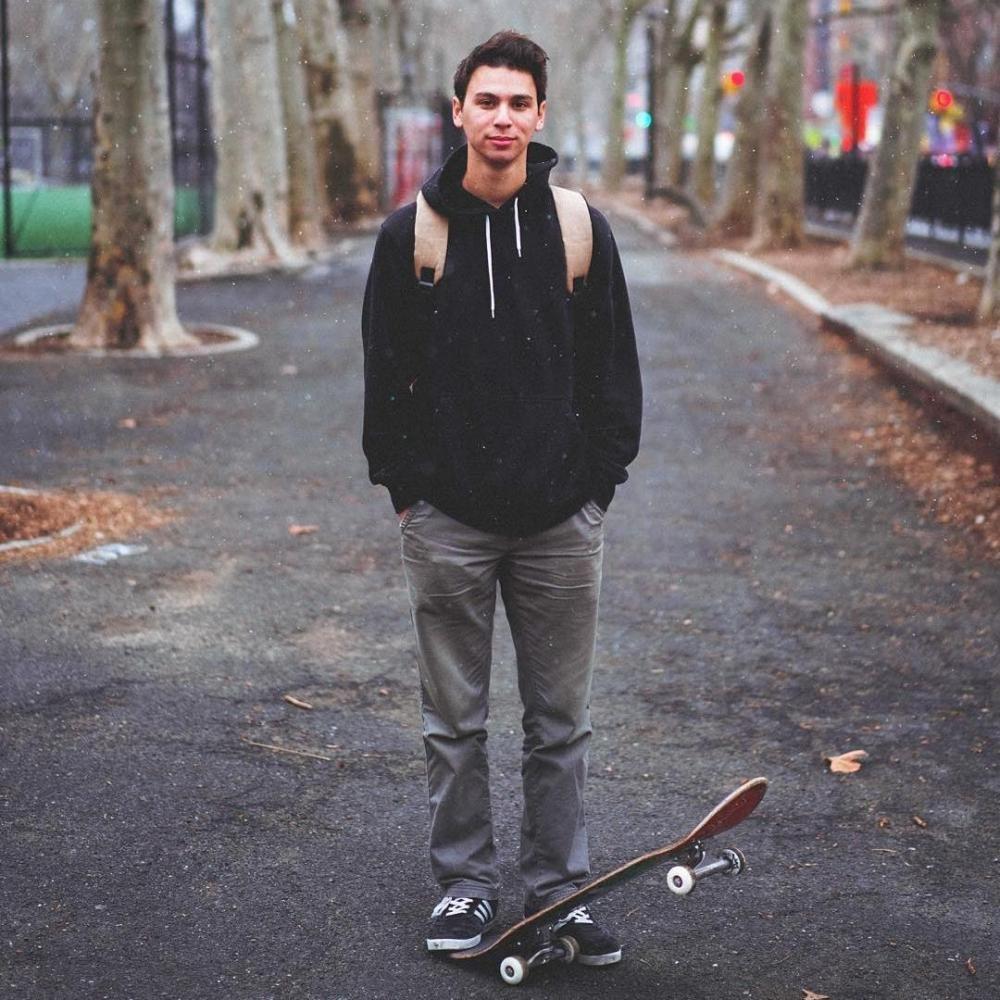 Junior+Josh+Katz+balances+his+Stern+studies+with+running+his+300%2C000+subscriber+YouTube+channel%2C+that+has+attracted+a+total+of+almost+60+million+views.+Katz+is+one+of+a+number+of+NYU+students+that+lead+successful+YouTube+sites.