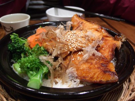 Stern Senior Opens Clay Pot Restaurant