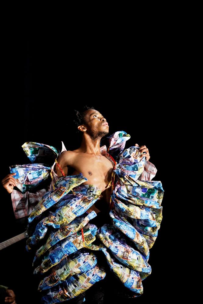 %E2%80%9CIn+Search+of+Dinozord%E2%80%9D%2C+by+Faustin+Linyekula%2C+tells+the+story+of+harsh+realities+and+fake+hope+during+the+political+upheaval+in+Congo.+The+play+was+performed+at+NYU+Skirball+on+Sept.+22+and+23.