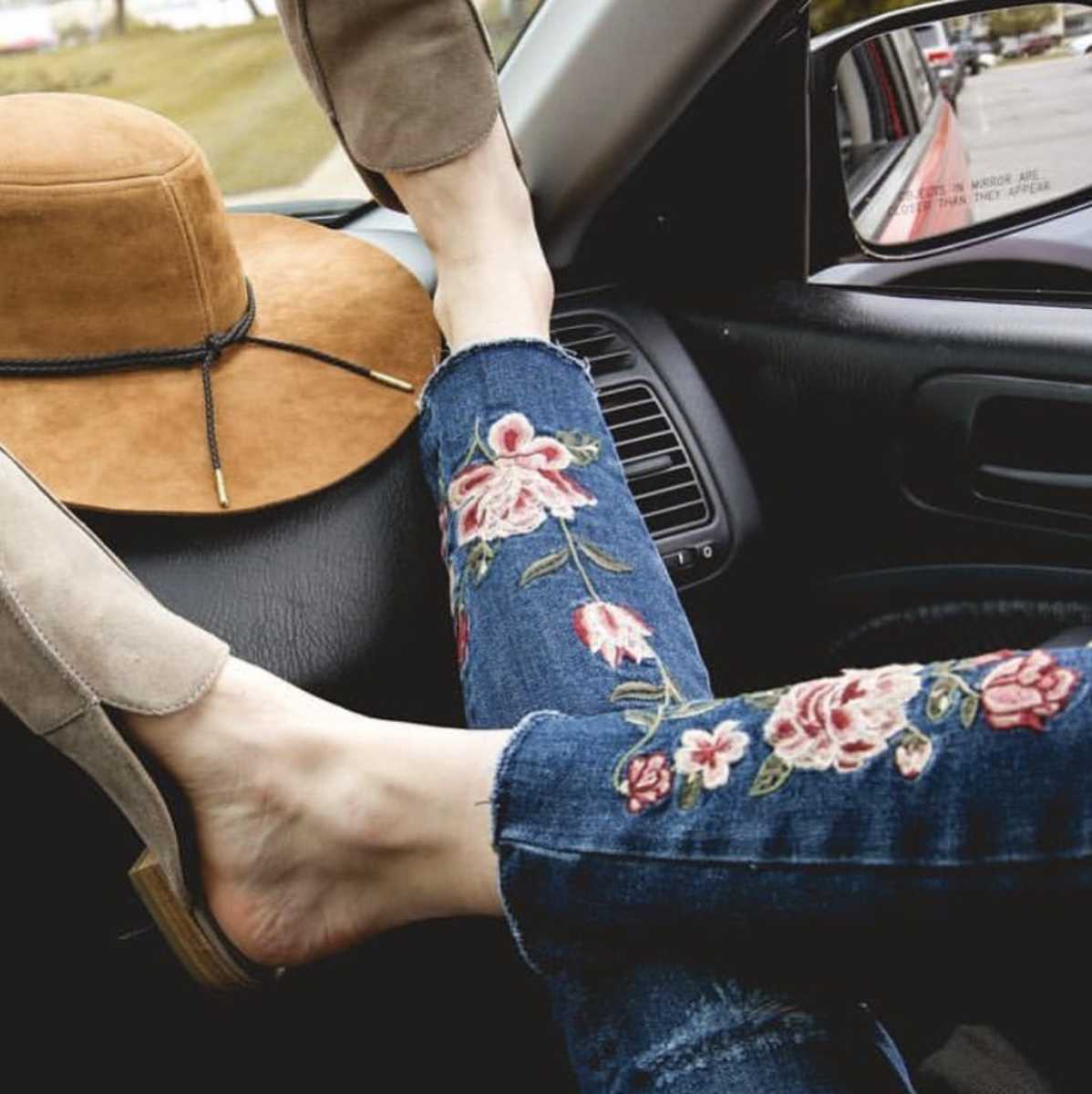 Recreating your denim items by DIY embroidery not only goes with the mainstream fashion but also adds a strong sense of statement to your closet.
