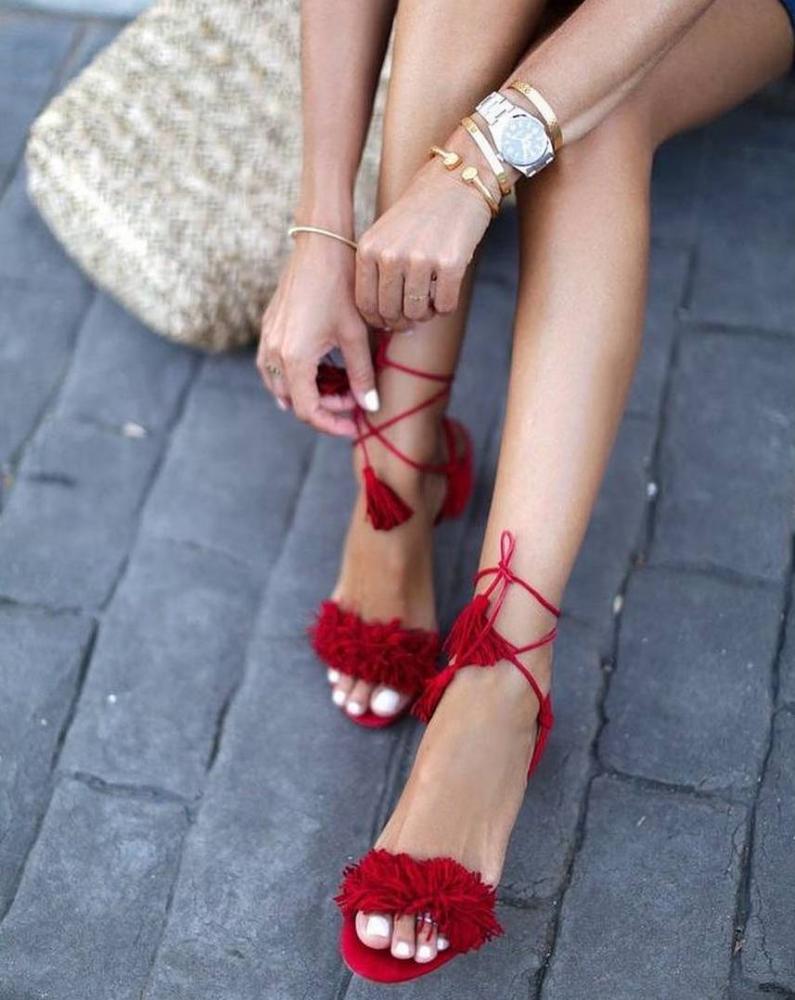 Aquazurra%2C+a+high+end+shoe+company+by+Edgardo+Osorio%2C+is+in+the+midst+of+a+lawsuit+against+Ivanka+Trump+for+copying+the+design+of+their+Wild+Thing+Sandal.%0A