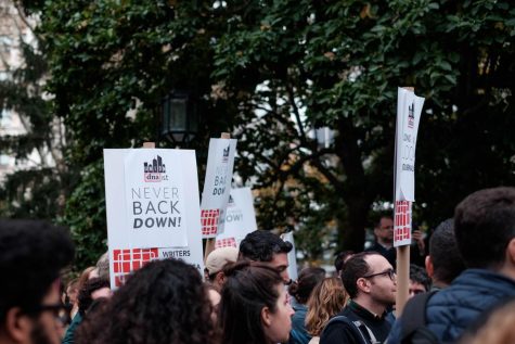 Community Gathers to Protest Closure of DNAinfo and Gothamist