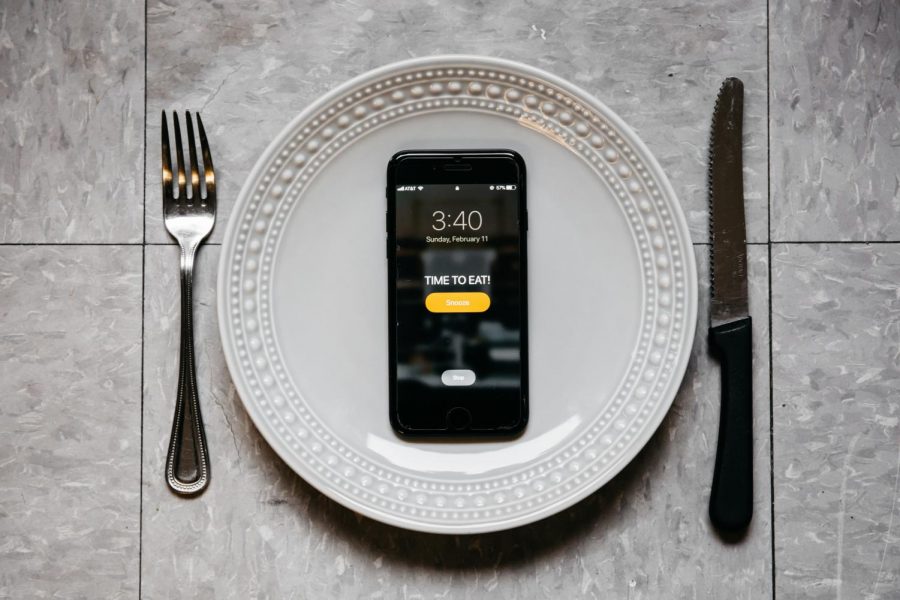 Intermittent+fasting+is+an+umbrella+term+for+a+diet+that+consists+of+periods+of+fasting+and+non-fasting.+Gallatin+junior+Matthew+Babcox+has+been+utilizing+intermittent+fasting+in+his+diet+for+a+few+months.
