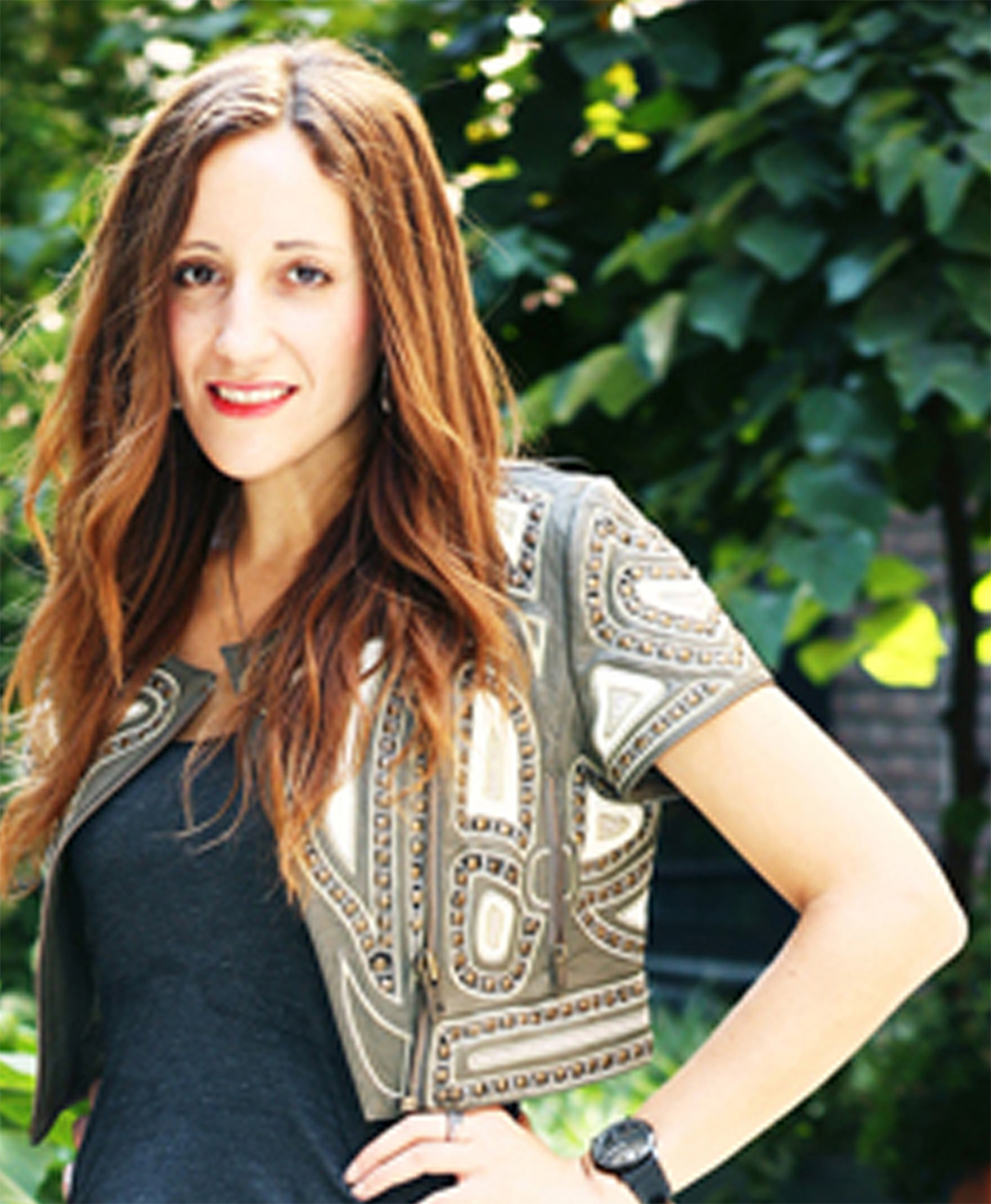 Alumna founds online fine jewelry store